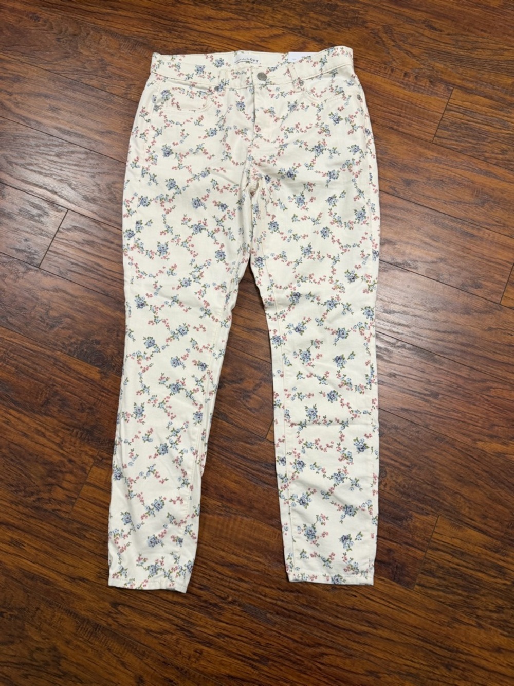 Loft floral jeans - Picture 2 of 6